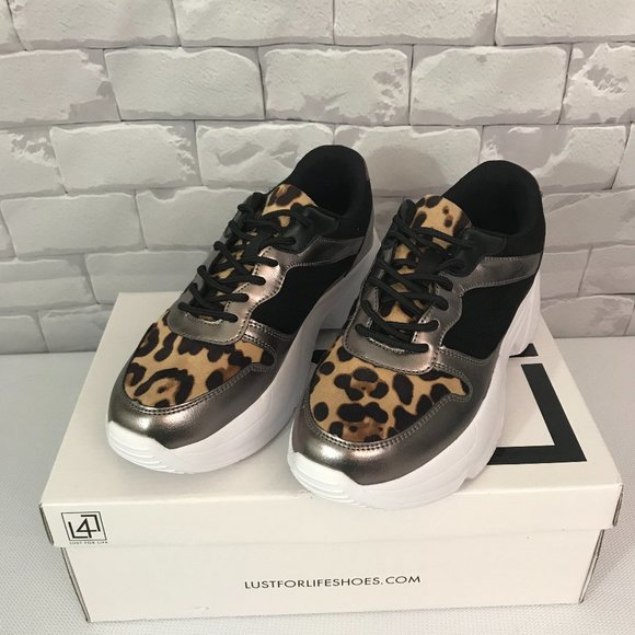 Lust For Life LL Globetrotter Women's Sneaker 7.1/2 M - Picture 2 of 6